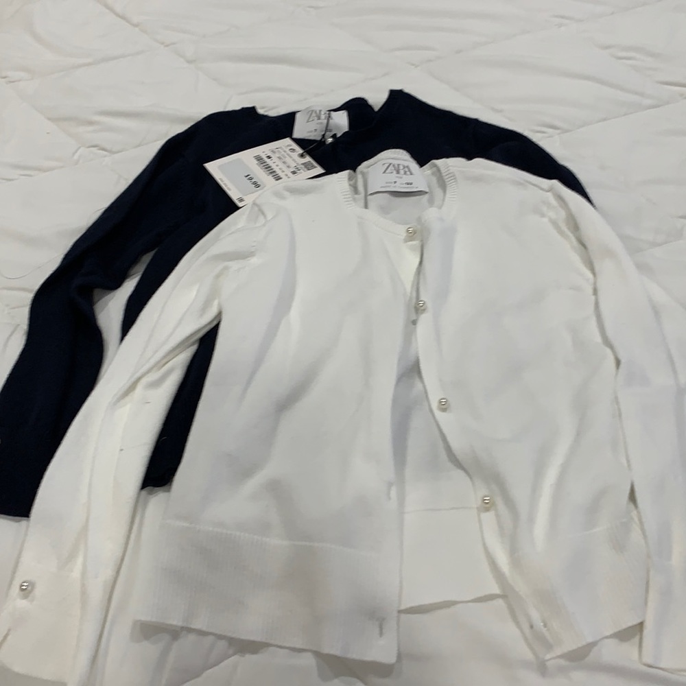 SOLD OUT!! Girls pearl detail cardigan